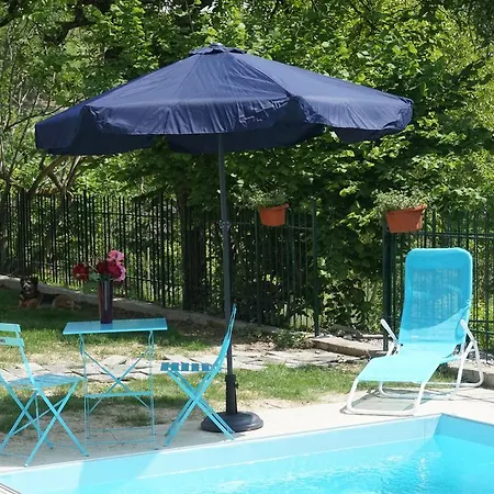 La Casa Blu Holiday home *